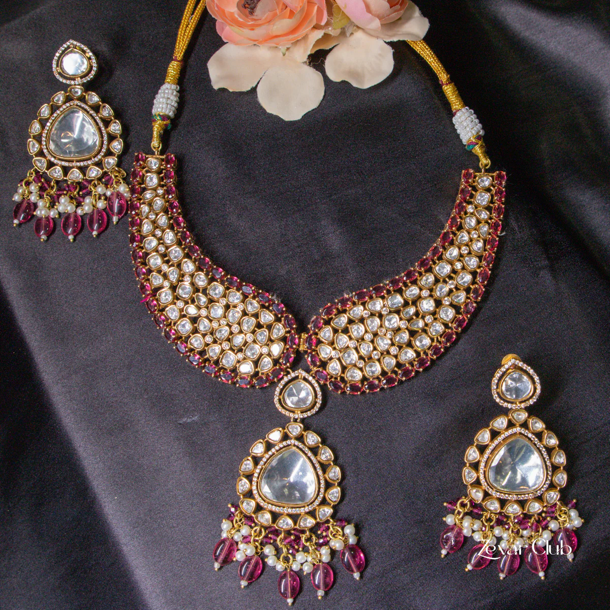 Zevar Club Uncut Chic Collar Shaped Victorian Set